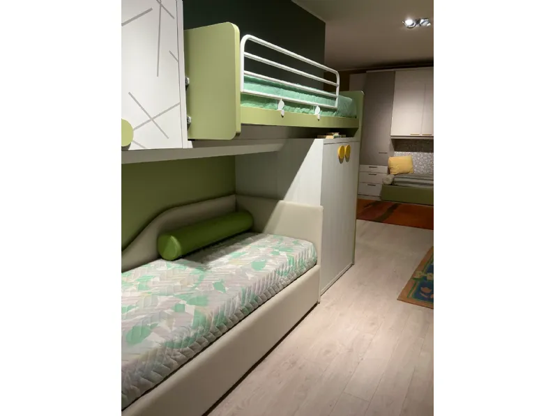 Cameretta Qik Doimo cityline con letto a soppalco scorrevole a prezzo scontato
