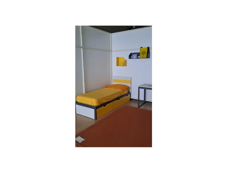 Cameretta Room 74 Moretti compact letti a terra a prezzo Outlet