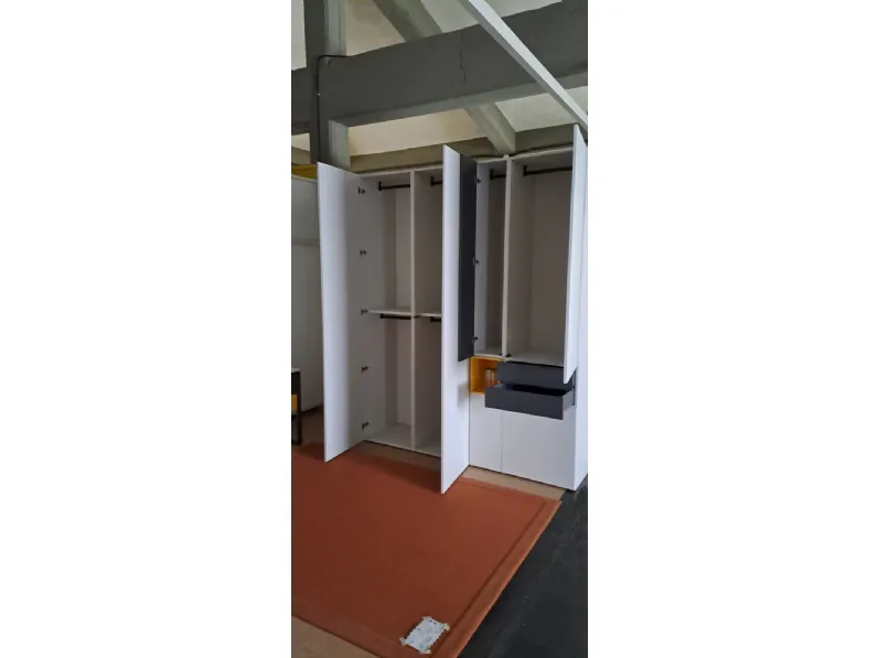 Cameretta Room 74 Moretti compact letti a terra a prezzo Outlet