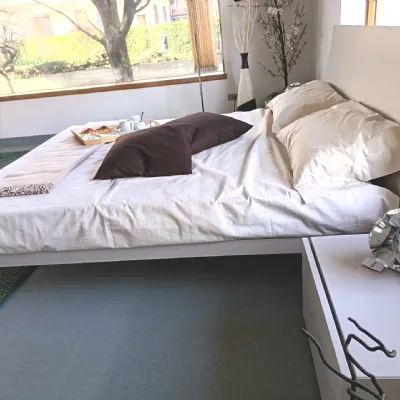 Comodino Comodini  dilnoz laccati opaco rugiada di Caccaro a prezzo scontato