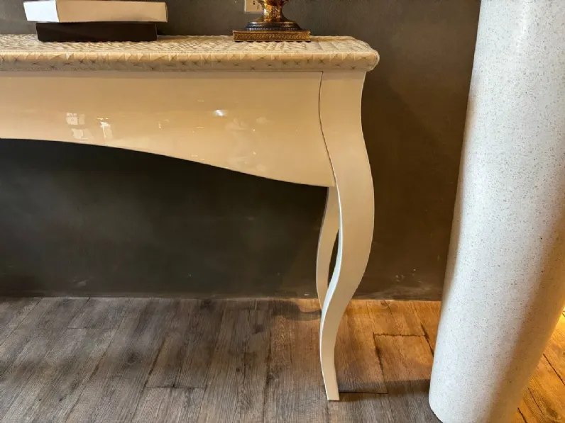 Consolle modello Consolle Fendi casa scontata del 50%