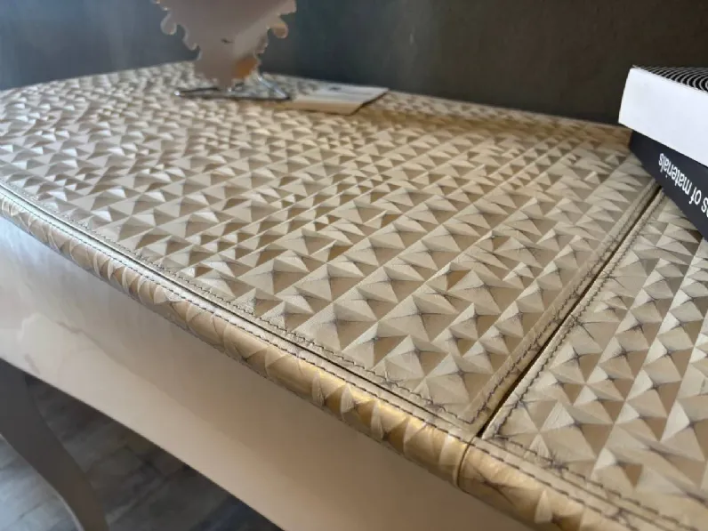 Consolle modello Consolle Fendi casa scontata del 50%