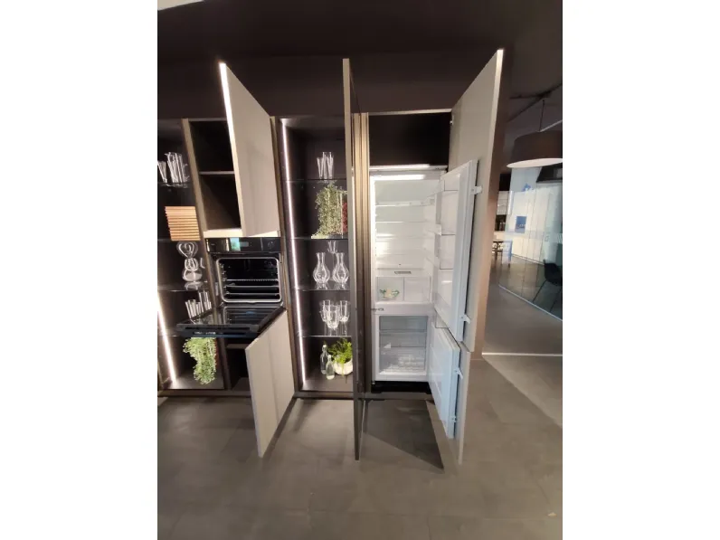 Cucina Aran moderna ad angolo rossa in hpl Penelope