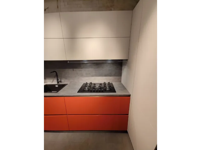 Cucina Aran moderna ad angolo rossa in hpl Penelope