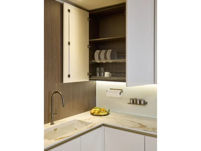 Cucina ad angolo in laccata opaco bianca Eleven 01 outlet a prezzo ribassato