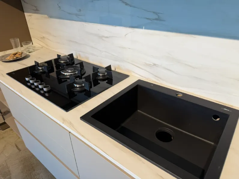 Cucina lineare moderna tortora Stosa Kaya a soli 5500 Euro