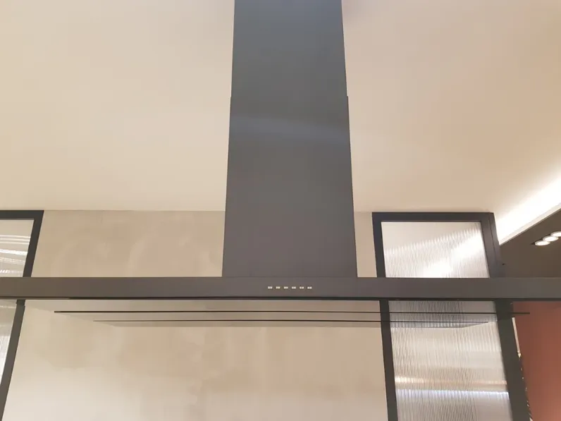 Cucina rovere chiaro moderna con penisola Liberamente Scavolini scontata