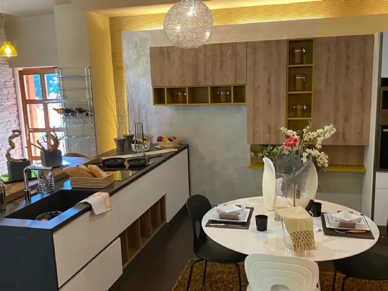 Cucina con penisola moderna bianca Home cucine Genesi a soli 18900€