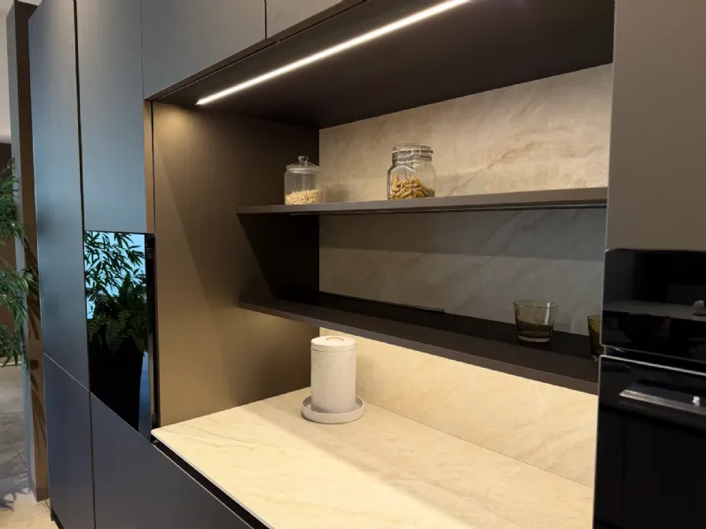 Cucina altri colori moderna con isola Metropolis Stosa in Offerta Outlet