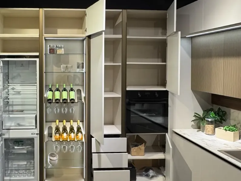 Cucina Mobilturi moderna ad angolo grigia in melaminico Pop