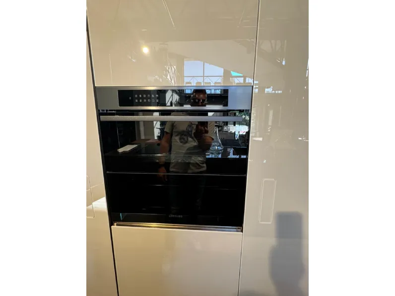 Cucina altri colori design con isola Lago 36e8 kitchen a soli 19200 Euro