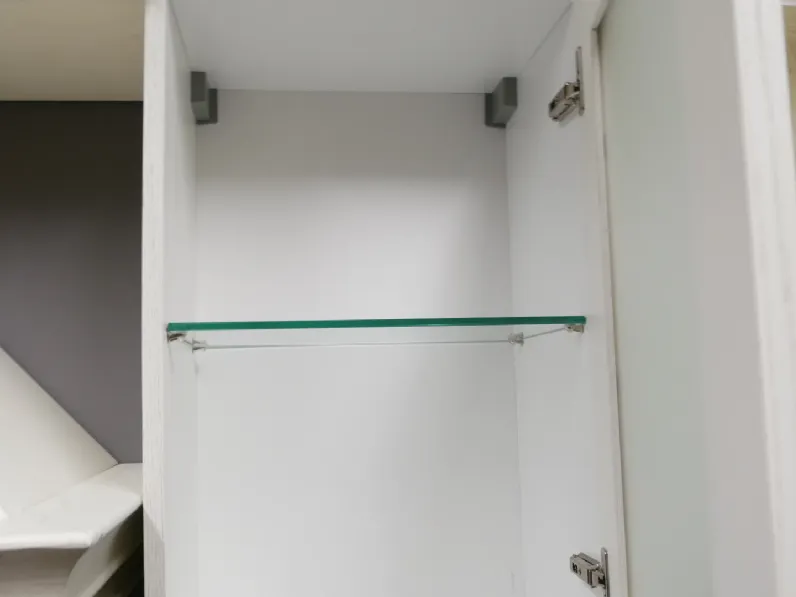 Cucina ad angolo in legno rovere chiaro Time a prezzo ribassato