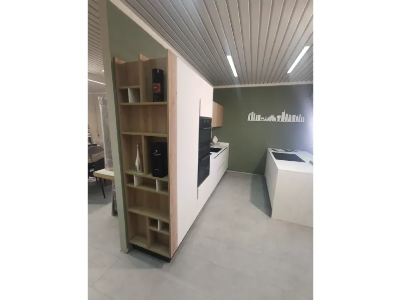Cucina Area 22 lesmo moderna bianca Dibiesse con isola scontata 30%