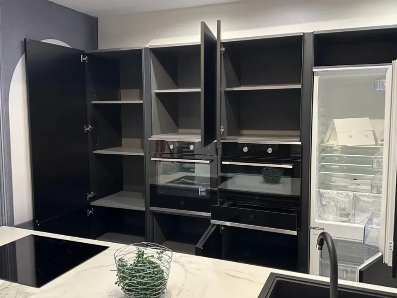 Cucina a PREZZI OUTLET in laccata opaco La casa moderna -59%