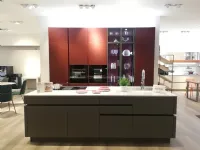 Cucina con isola Veneta Cucine Iconica SCONTATA 49%