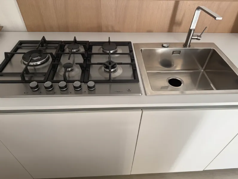Cucina Gola di Euromobil in Offerta Outlet -50%