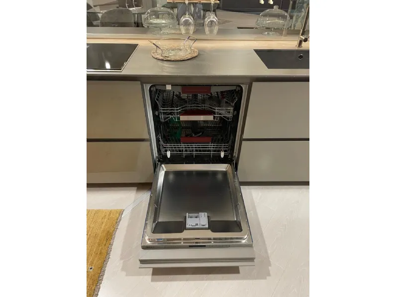 Cucina Ernestomeda Sign con isola  OFFERTA OUTLET sconto 63% 