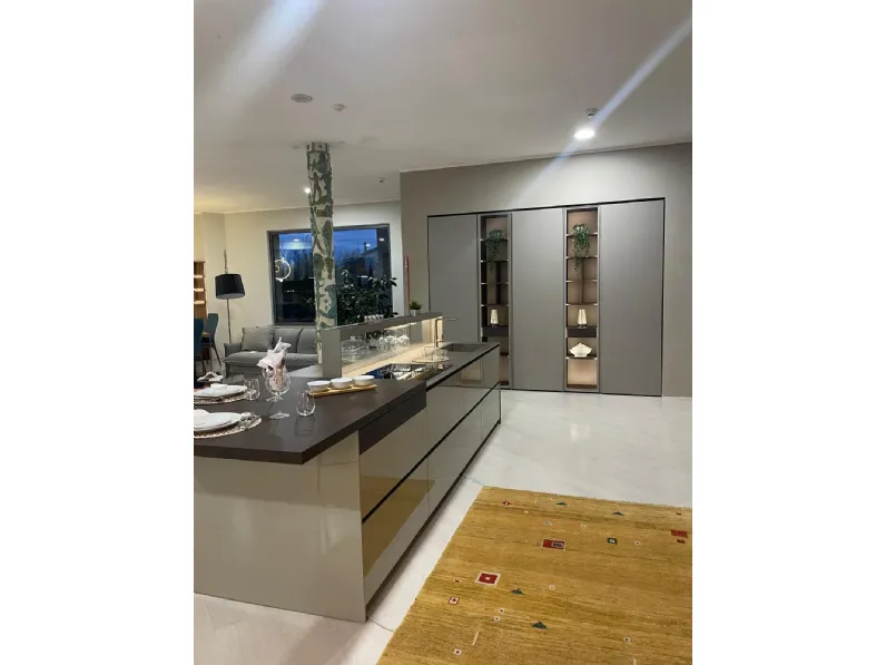 Cucina Ernestomeda Sign con isola  OFFERTA OUTLET sconto 63% 
