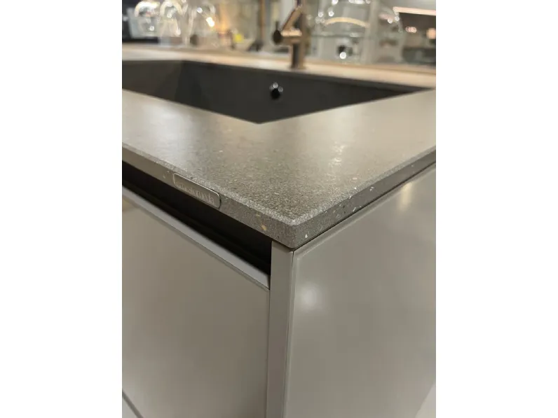 Cucina Ernestomeda Sign con isola  OFFERTA OUTLET sconto 63% 