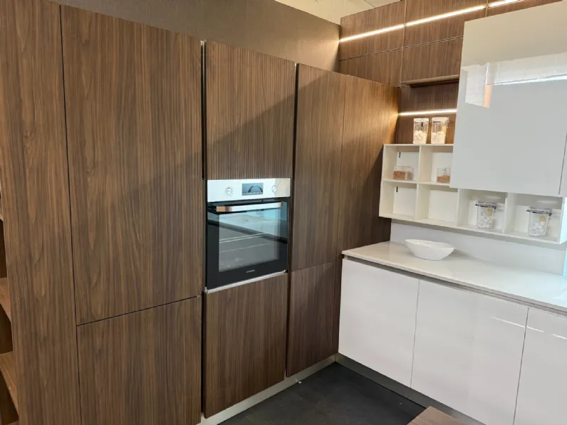 Cucina Oyster con penisola Veneta Cucine con un ribasso imperdibile