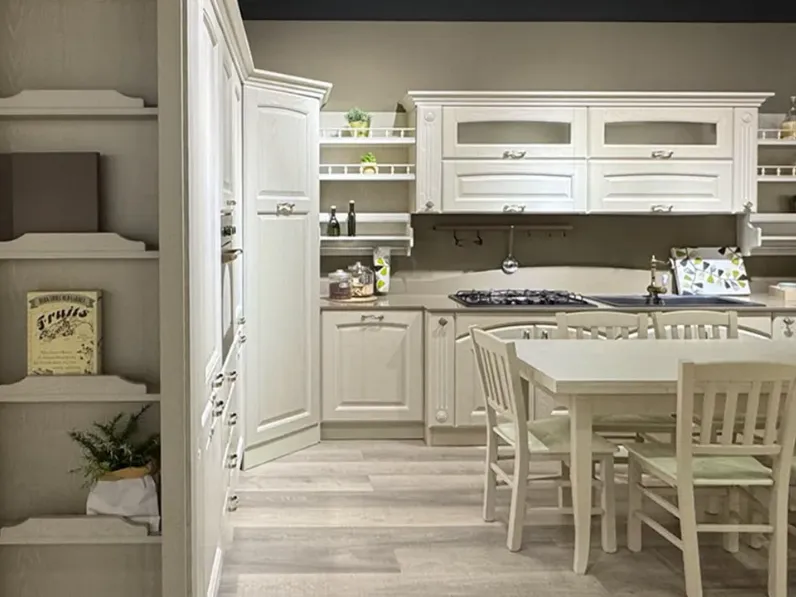 Cucina ad angolo classica grigia Mobilturi Olimpia a soli 15600 Euro