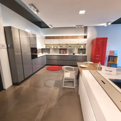 Cucina Like lucida  di Veneta cucine in Offerta Outlet -57%