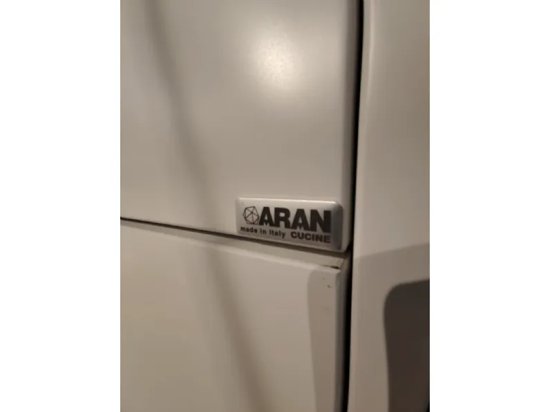 Cucina bianca moderna ad angolo Aran Volare a soli 18856 Euro