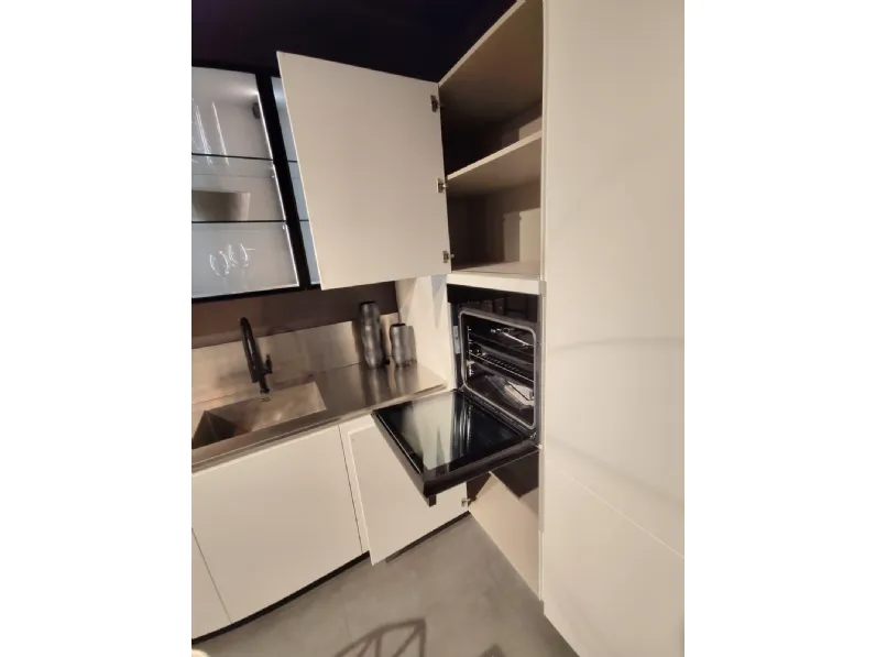 Cucina bianca moderna ad angolo Aran Volare a soli 18856 Euro