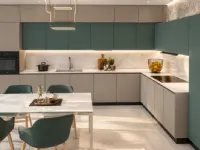 Cucina ad angolo in laccata opaco a prezzo ribassato 40%