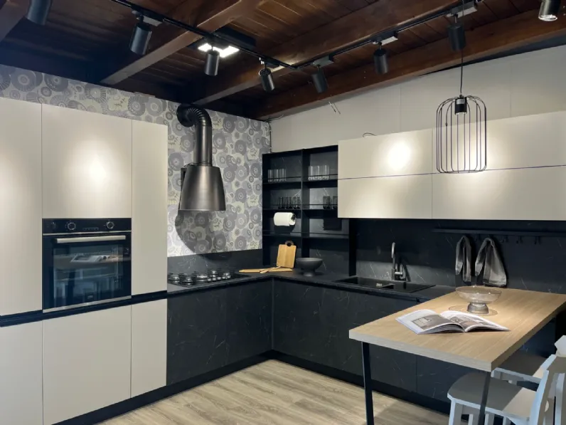 Cucina Febal design ad angolo grigia in laminato materico Modula aria
