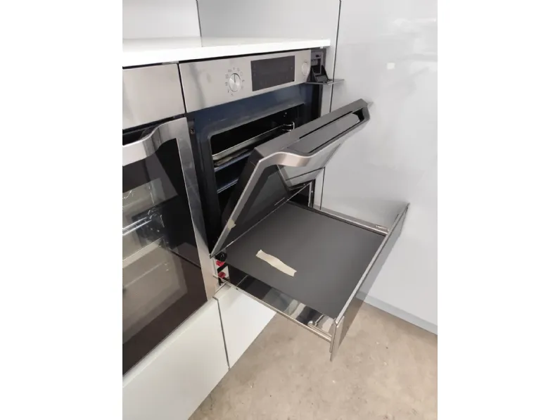 Cucina Fiorella sole design azzurra Arrex ad angolo scontata 67%