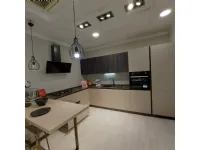 Cucina ad angolo in laminato materico altri colori Liberamente a prezzo scontato