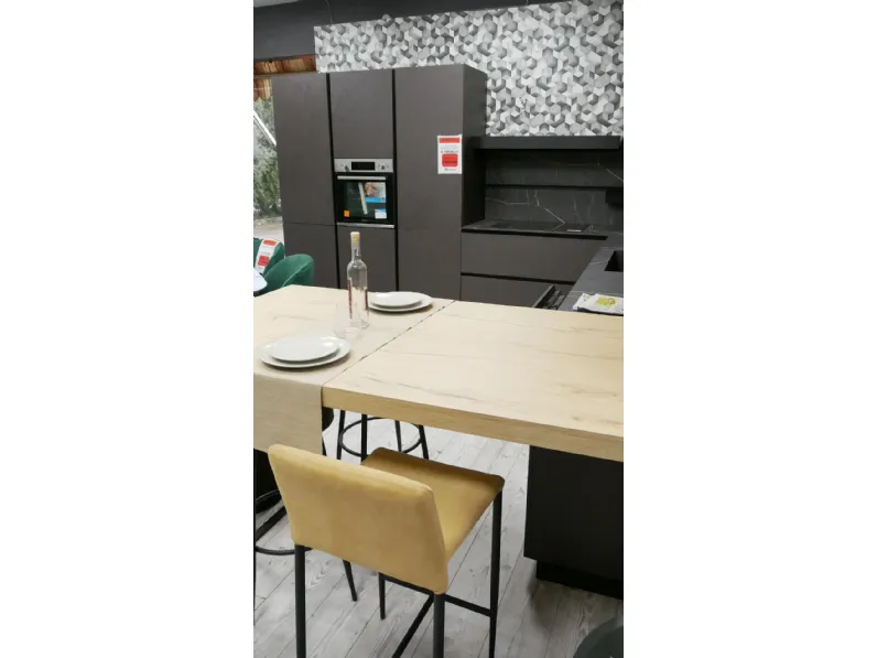 Cucina a PREZZI OUTLET in laminato materico Mobilegno -69%