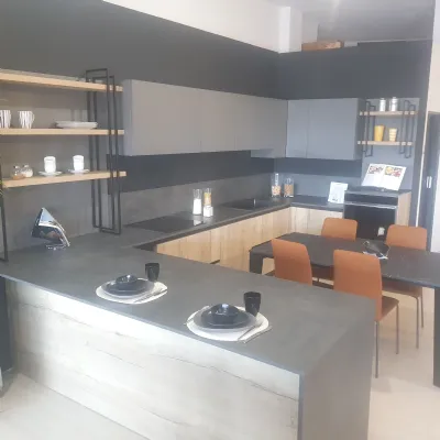 Cucina a PREZZI OUTLET in laminato materico Prima cucine -48%