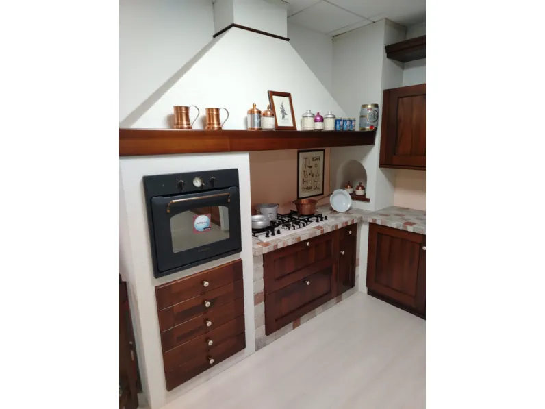 Cucina noce in muratura ad angolo Francesca Arrex in Offerta Outlet