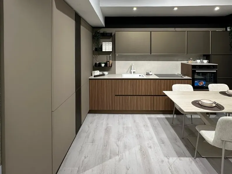 Cucina Mobilturi moderna ad angolo tortora in polimerico Nevada diamante
