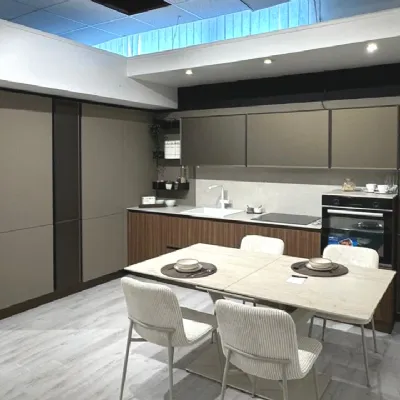 Cucina Mobilturi moderna ad angolo tortora in polimerico Nevada diamante