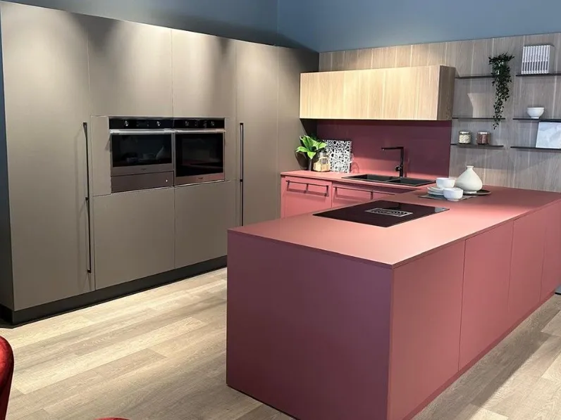 Cucina Carol ad angolo La casa moderna con uno sconto imperdibile