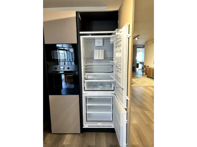 Cucina blu moderna ad angolo Forma 2000 Colibri  a soli 8650 Euro