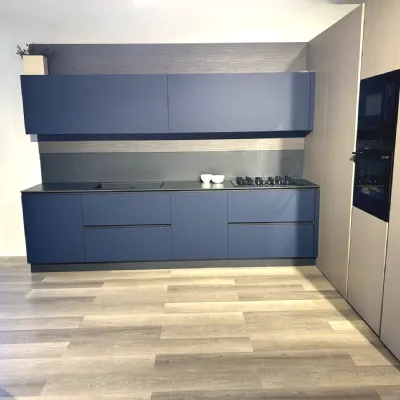 Cucina blu moderna ad angolo Forma 2000 Colibri  a soli 8650 Euro