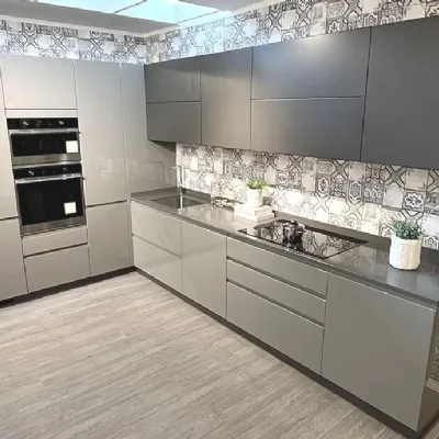 Cucina antracite moderna ad angolo Motus Scavolini a soli 13615 Euro