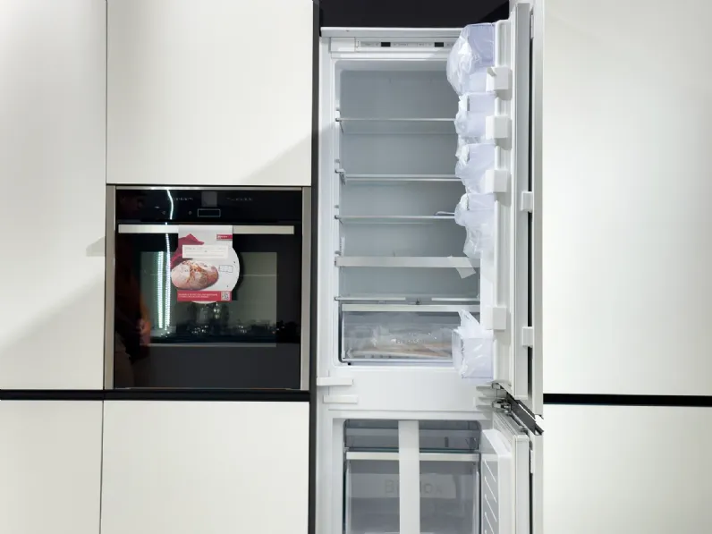 CUCINA Valcucine Forma mentis PREZZO OUTLET scontata 50%