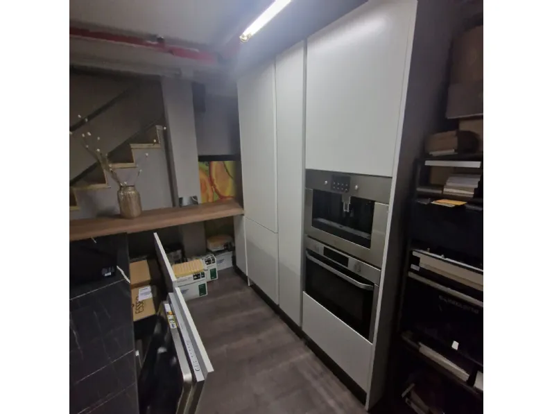 Cucina bianca design con isola Essebi Seta bianca a soli 13476 Euro