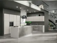 Cucina grigio moderna ad isola Cucina moderna con  isola e due colonne  Outlet etnico a soli 6990