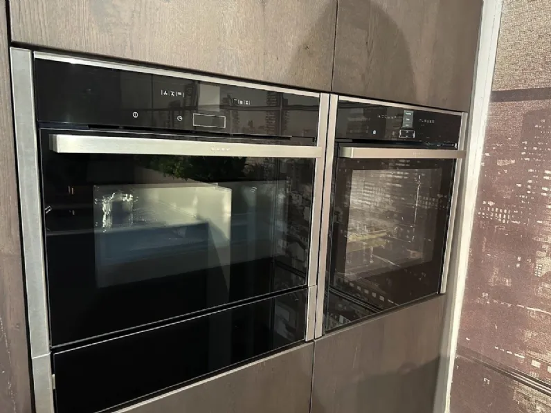 Cucina Time + asia moderna rovere moro Arredo3 con isola scontata 50%