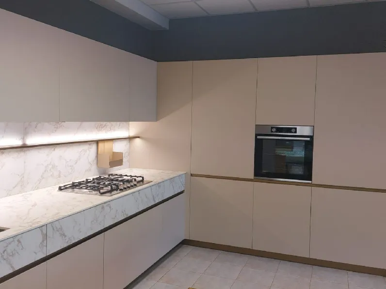 Cucina a prezzo ribassato ad angolo design Maxima 2.2 Cesar
