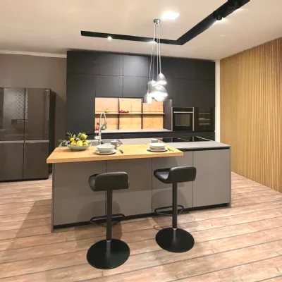 Cucina Metropolis aliant  design altri colori Stosa con isola scontata 30%