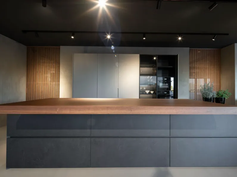 Cucina con isola design altri colori Collezione esclusiva M3 minimal a soli 35000 Euro