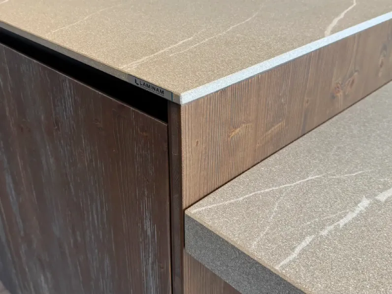 Cucina con isola Artigianale Cucina atelier wood tristrato abete SCONTATA 52%