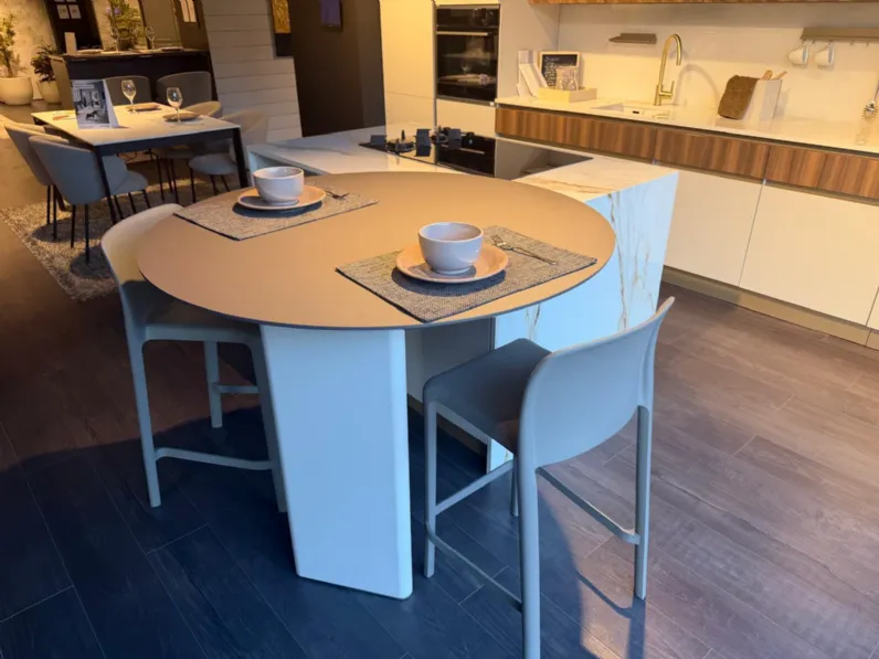 Cucina altri colori design con isola Ready Lube cucine a soli 13900 Euro